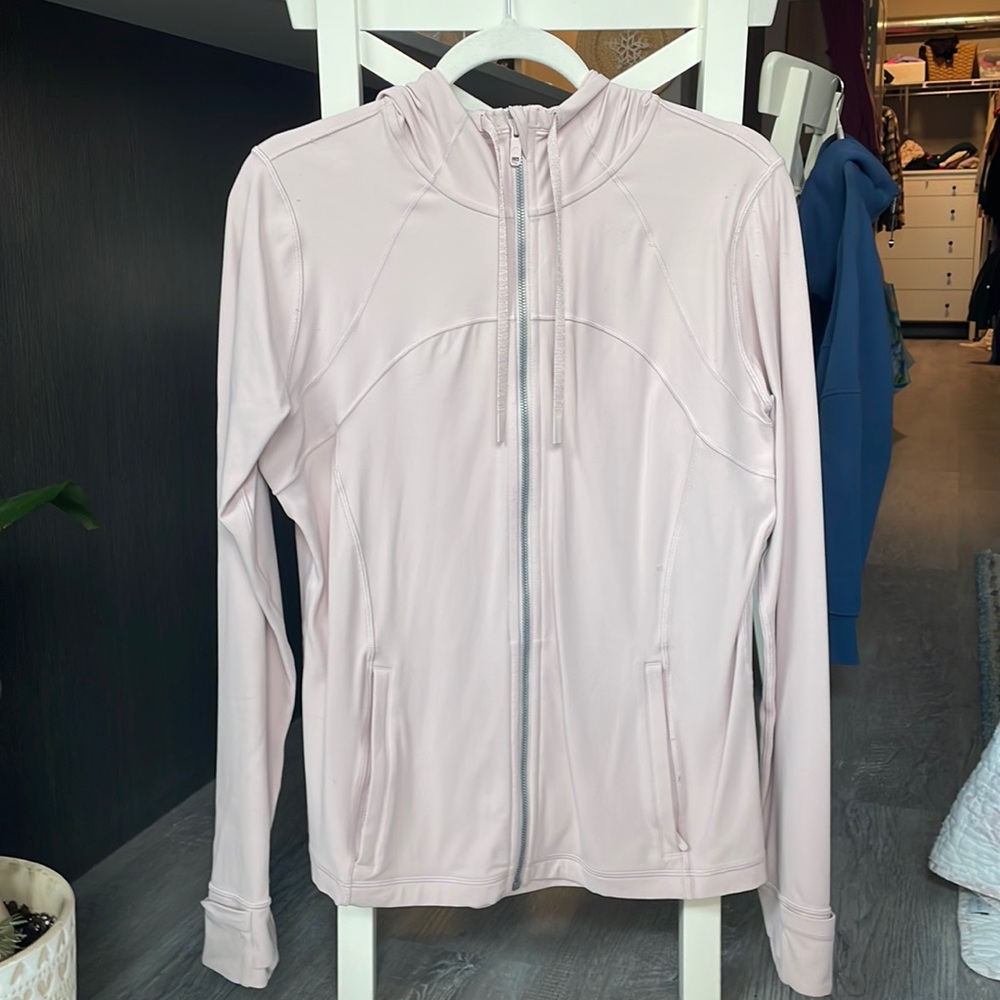 lululemon hooded define